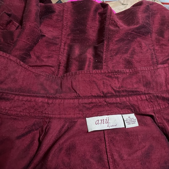 COPY - ANU by Natural Pure Silk Blouse - Picture 7 of 8